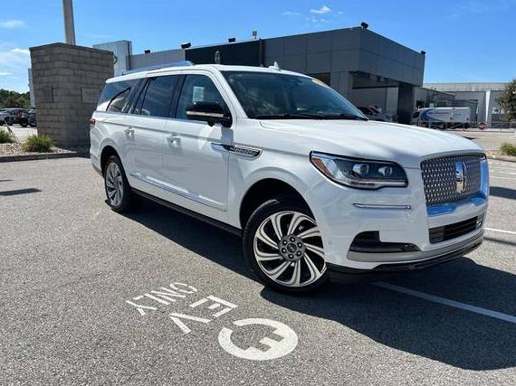LINCOLN NAVIGATOR L 2024 5LMJJ3LG5REL01285 image LINCOLN NAVIGATOR L 2024 5LMJJ3LG5REL01285 image
